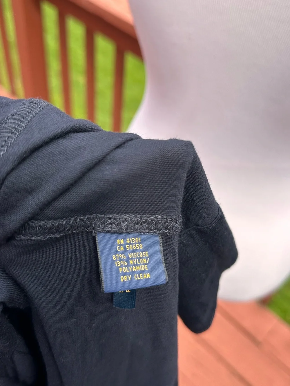 Polo Ralph Lauren collar pintuck